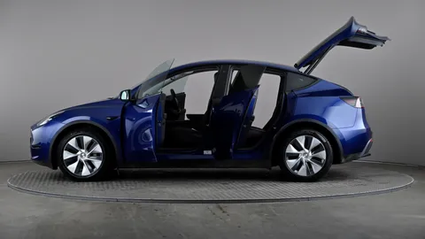 TESLA MODEL Y Long Range AWD Auto