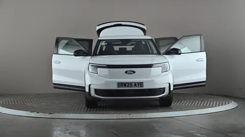 FORD EXPLORER 125kW Select 52kWh Auto