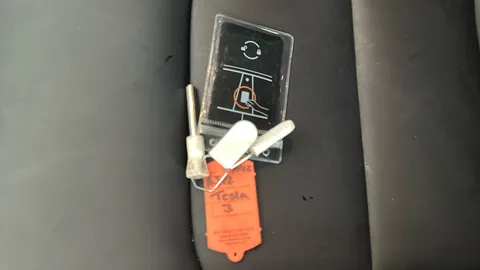 TESLA MODEL Y Long Range AWD Auto