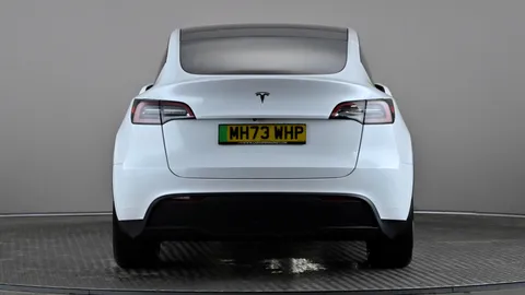 TESLA MODEL Y RWD Auto