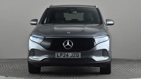 MERCEDES-BENZ EQA EQA 250+ 140kW Sport Executive 70.5kWh Auto