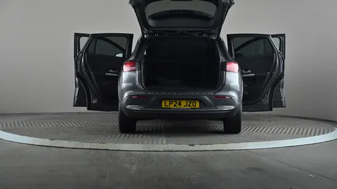 MERCEDES-BENZ EQA EQA 250+ 140kW Sport Executive 70.5kWh Auto