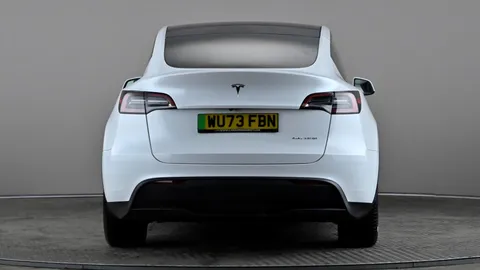 TESLA MODEL Y Long Range AWD Auto
