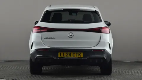 MERCEDES-BENZ EQA EQA 250+ 140kW AMG Line Executive 70.5kWh Auto