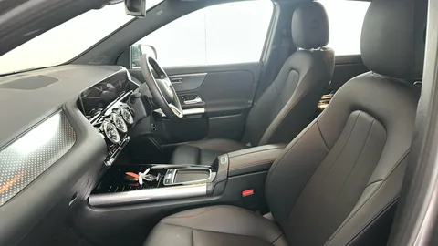 MERCEDES-BENZ EQA EQA 250+ 140kW Sport Executive 70.5kWh Auto