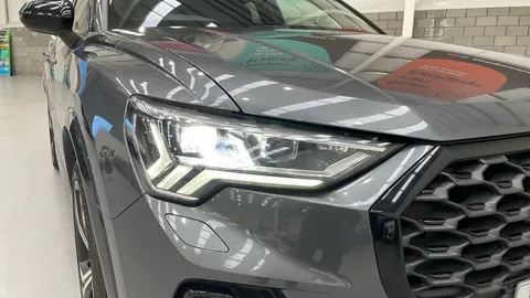 AUDI Q3 35 TFSI Edition 1 S Tronic [C+S Pack]