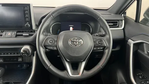 TOYOTA RAV4 2.5 VVT-i Hybrid Dynamic CVT 2WD