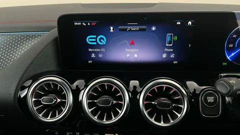 MERCEDES-BENZ EQA EQA 250+ 140kW AMG Line Executive 70.5kWh Auto