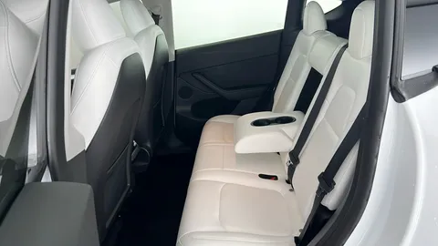 TESLA MODEL Y Long Range AWD Auto