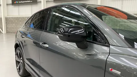 AUDI Q3 35 TFSI Edition 1 S Tronic [C+S Pack]