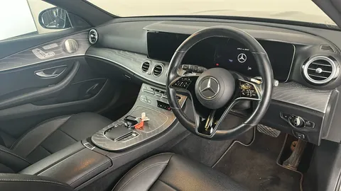 MERCEDES-BENZ E CLASS E300d 4Matic AMG Line Night Ed Prem+ 9G-Tronic