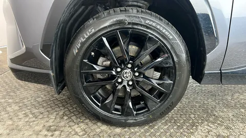 TOYOTA RAV4 2.5 VVT-i Hybrid Dynamic CVT 2WD