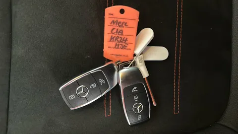 MERCEDES-BENZ CLA CLA 200 AMG Line Premium Tip Auto