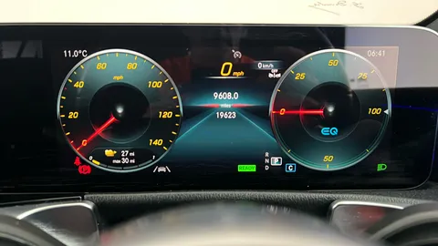 MERCEDES-BENZ EQB EQB 350 4Matic 215kW AMG Line 66.5kWh Auto