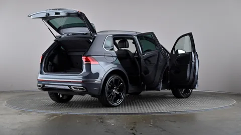 VOLKSWAGEN TIGUAN 1.4 TSI eHybrid R-Line DSG