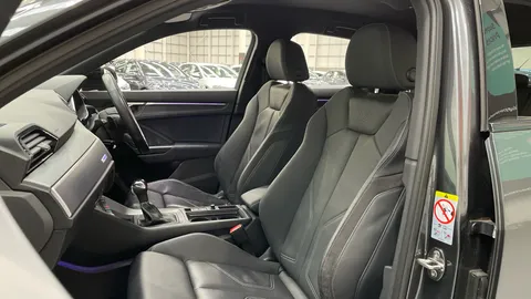 AUDI Q3 35 TFSI Edition 1 S Tronic [C+S Pack]