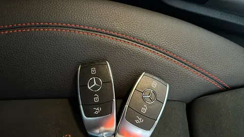 MERCEDES-BENZ EQB EQB 350 4Matic 215kW AMG Line 66.5kWh Auto