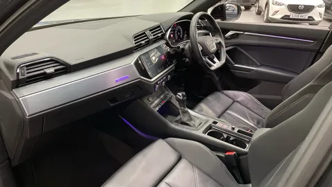 AUDI Q3 35 TFSI Edition 1 S Tronic [C+S Pack]