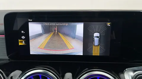 MERCEDES-BENZ EQB EQB 350 4Matic 215kW AMG Line 66.5kWh Auto