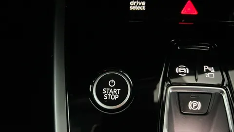 AUDI Q4 210kW 45 82kWh Sport Auto [Leather]