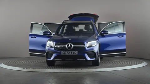 MERCEDES-BENZ GLB GLB 200 AMG Line Premium Plus 7G-Tronic