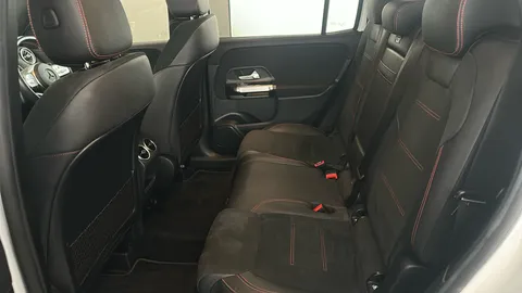 MERCEDES-BENZ GLB GLB 200d AMG Line Premium 8G-Tronic