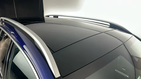 MERCEDES-BENZ GLB GLB 200 AMG Line Premium Plus 7G-Tronic