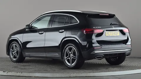 MERCEDES-BENZ GLA GLA 200 AMG Line Executive Auto