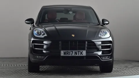 PORSCHE MACAN Turbo PDK