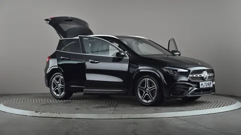 MERCEDES-BENZ GLA GLA 200 AMG Line Executive Auto