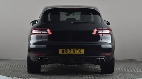 PORSCHE MACAN Turbo PDK