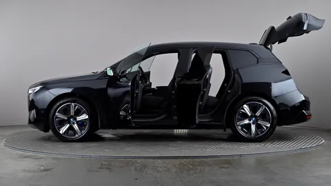 BMW iX 240kW xDrive40 M Sport 76.6kWh Auto