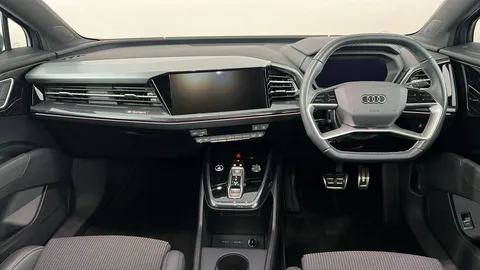 AUDI Q4 220kW 50 Quattro 82kWh S Line Auto