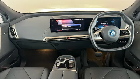 BMW iX 240kW xDrive40 M Sport 76.6kWh Auto