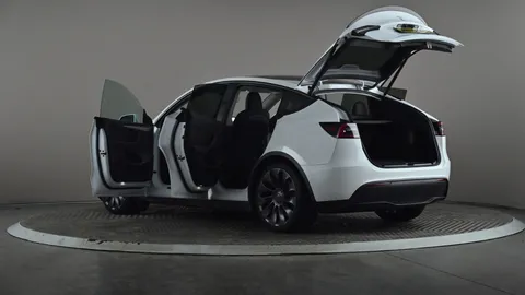 TESLA MODEL Y Performance AWD Auto