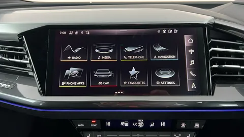 AUDI Q4 220kW 50 Quattro 82kWh S Line Auto