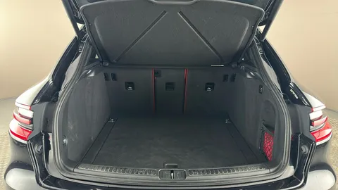 PORSCHE MACAN Turbo PDK