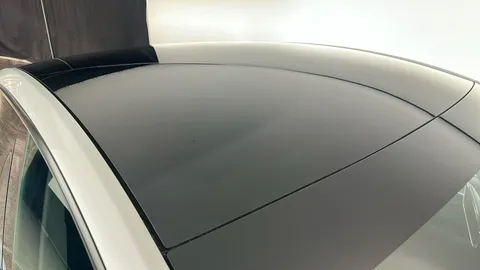 TESLA MODEL Y Performance AWD Auto