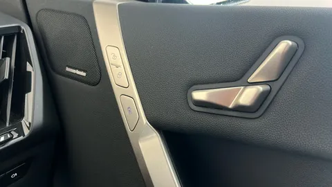 BMW iX 240kW xDrive40 M Sport 76.6kWh Auto