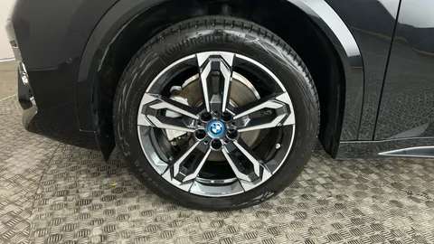 BMW iX2 230kW xDrive30 M Sport 65kWh Auto