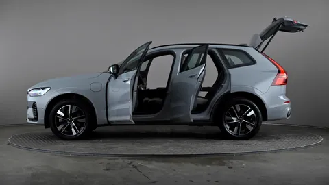 VOLVO XC60 2.0 T6 [350] PHEV Plus Dark AWD Geartronic