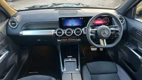 MERCEDES-BENZ EQB EQB 300 4M 168kW AMG Line Executive 70.5kWh At