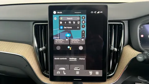 VOLVO XC60 2.0 T6 [350] PHEV Plus Dark AWD Geartronic