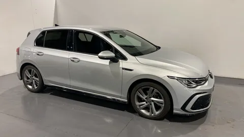 VOLKSWAGEN GOLF 1.5 eTSI 150 R-Line DSG