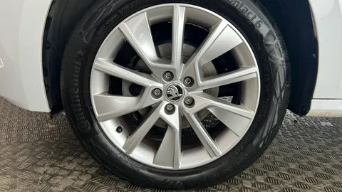 SKODA KAMIQ 1.5 TSI SE Drive