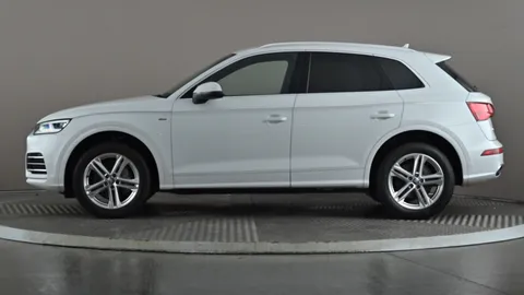 AUDI Q5 40 TDI Quattro S Line S Tronic