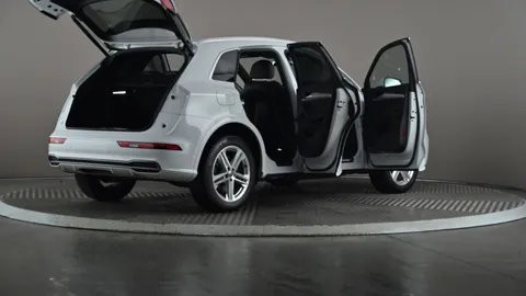 AUDI Q5 40 TDI Quattro S Line S Tronic