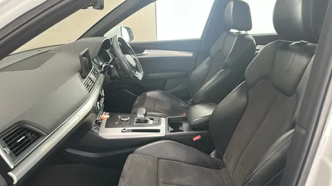 AUDI Q5 40 TDI Quattro S Line S Tronic