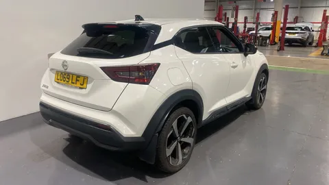 NISSAN JUKE 1.0 DiG-T N-Connecta