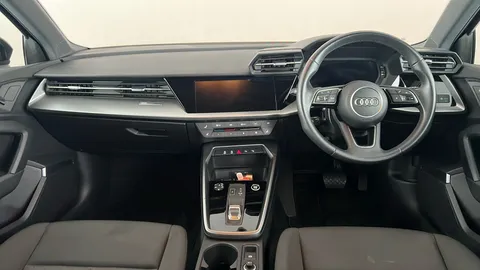 AUDI A3 30 TFSI Technik S Tronic